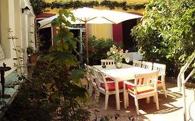 Les Chambres Des Dames